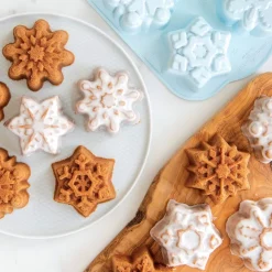 Nordic Ware Stampini Fiocchi di Neve Frozen- Stampi Nordic Ware