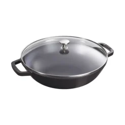 Staub Wok con Coperchio in Vetro 30 cm Nero in Ghisa- Wok E Tajine